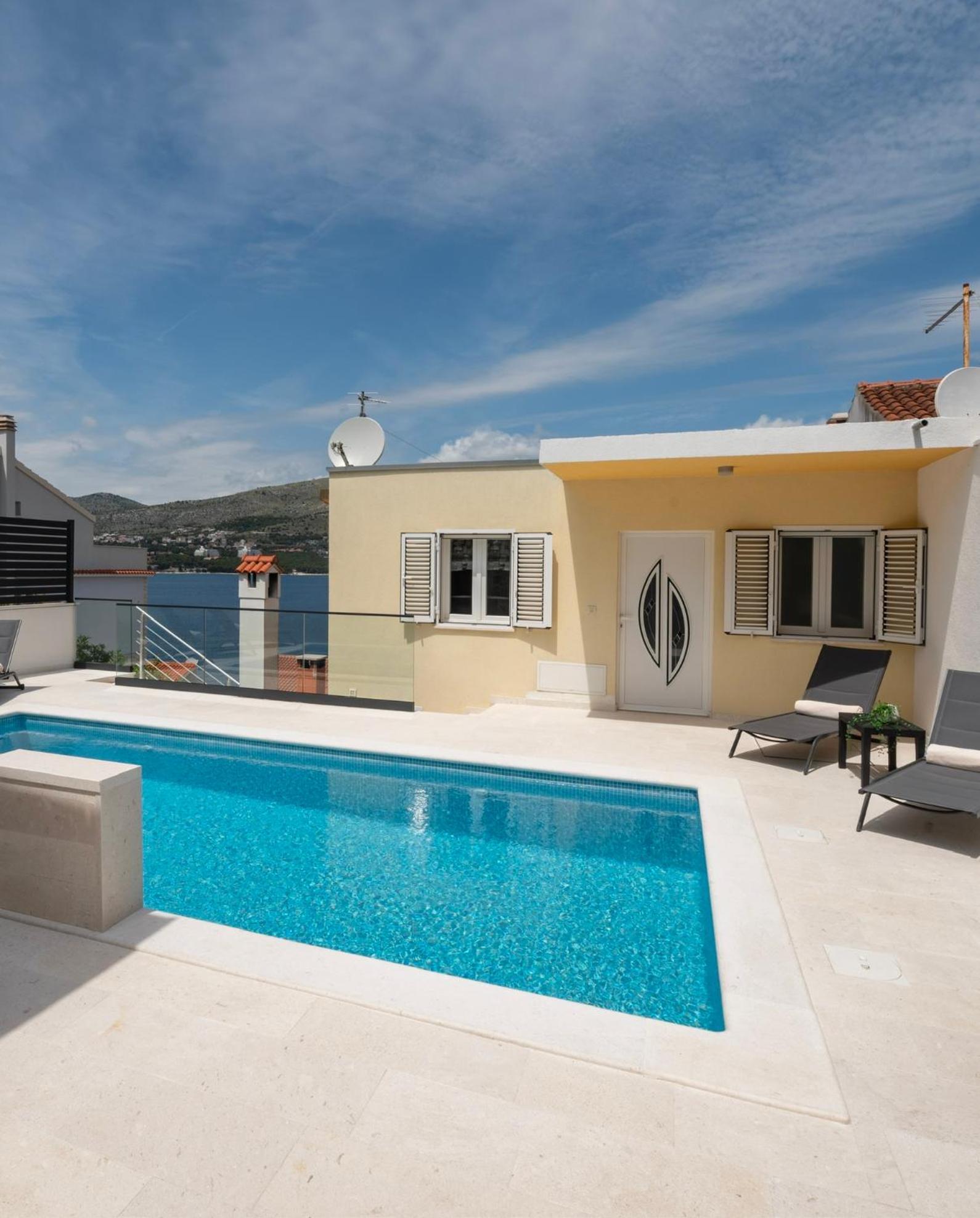 Lavanda Residence With Heated Pool Trogir Split Donji Okrug  Exterior photo
