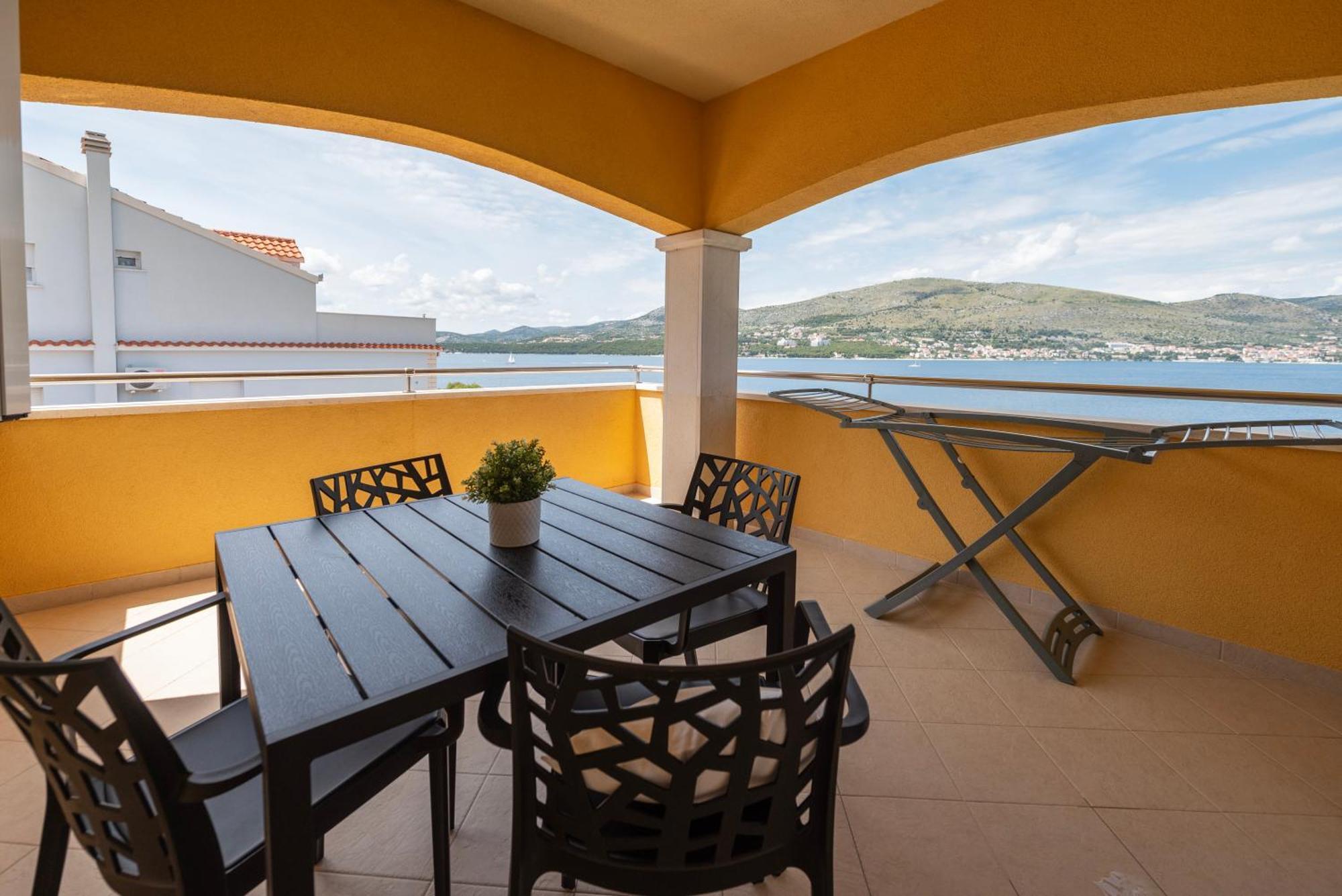 Lavanda Residence With Heated Pool Trogir Split Donji Okrug  Exterior photo