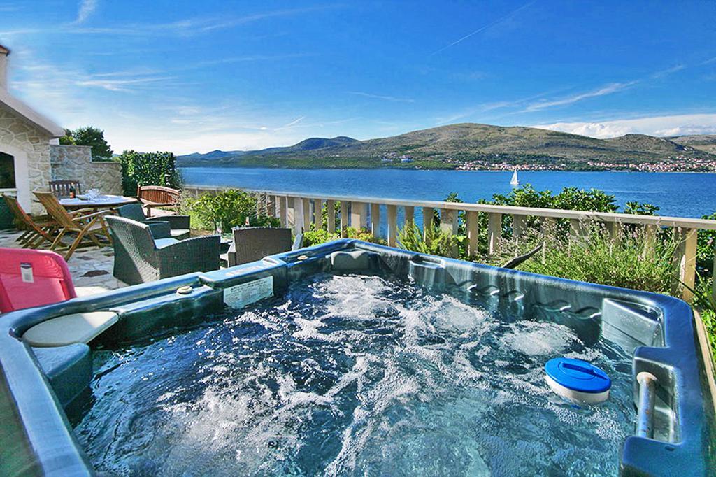 Lavanda Residence With Heated Pool Trogir Split Donji Okrug  Room photo