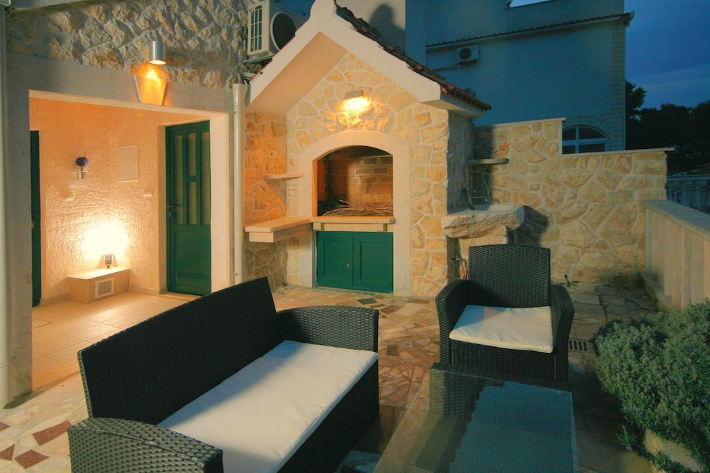 Lavanda Residence With Heated Pool Trogir Split Donji Okrug  Exterior photo